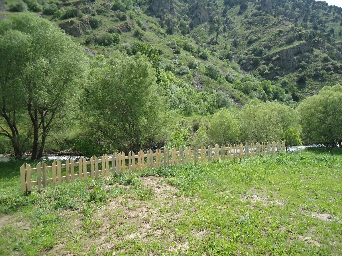 Yekhegis The River House Yeghegis المظهر الخارجي الصورة
